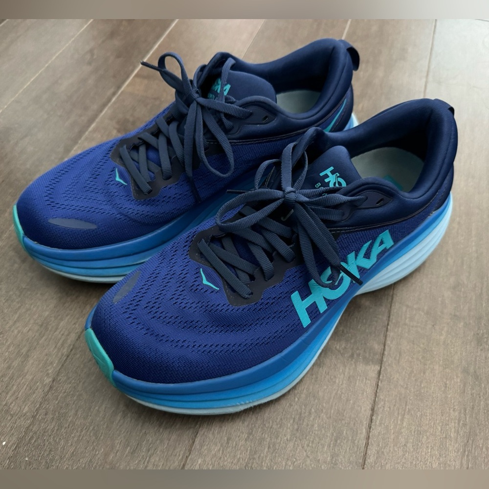 HOKA - Bondi 8 in men’s size 10 in Bellweather Blue colour - excellent condition